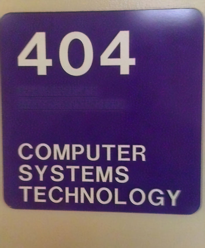 45 Times People Captured Hilariously Ironic Moments (New Pics) 45 Times People Captured Hilariously Ironic Moments (New Pics)