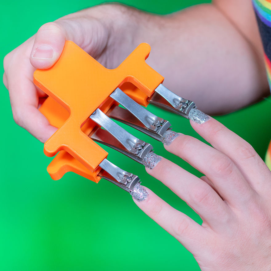 13 New Inventions That Solve Nonexistent Problems In Your Life 13 New Inventions That Solve Nonexistent Problems In Your Life