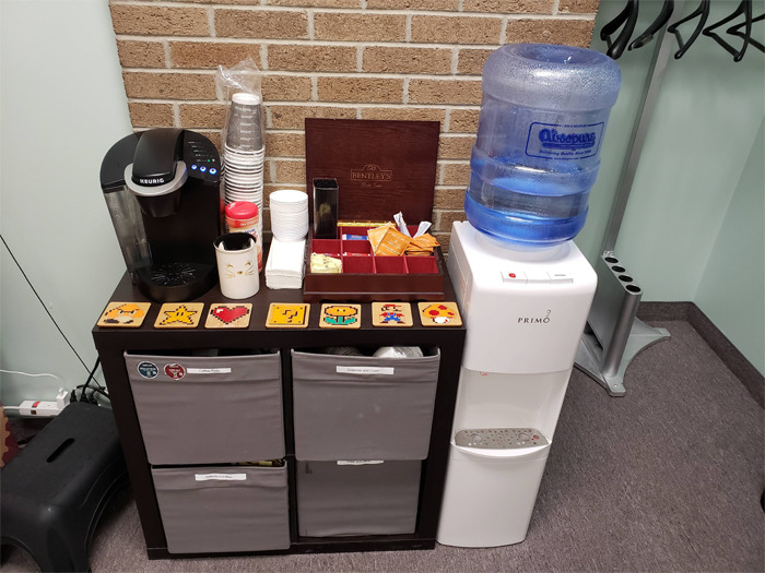 People Said We’d Fail, But My Family Clinic With Video Games And Therapy Cats Is Full Only 6 Months After Opening People Said We’d Fail, But My Family Clinic With Video Games And Therapy Cats Is Full Only 6 Months After Opening