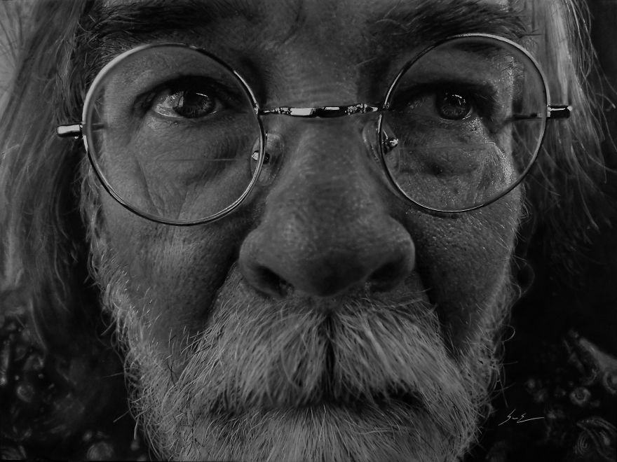 I’ve Been Training Myself To Draw Photorealistically For 3 Years, Here Are Some Of My Best Works (24 Pics) I’ve Been Training Myself To Draw Photorealistically For 3 Years, Here Are Some Of My Best Works (24 Pics)