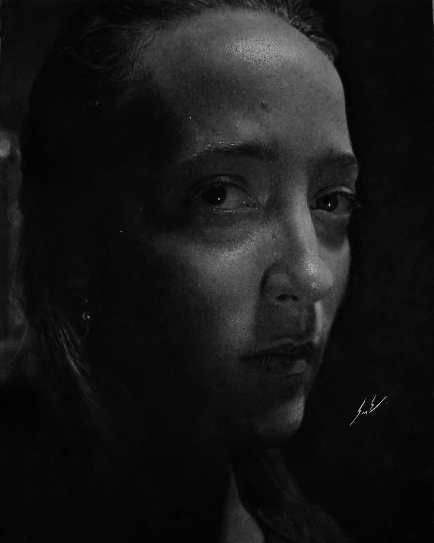 I’ve Been Training Myself To Draw Photorealistically For 3 Years, Here Are Some Of My Best Works (24 Pics) I’ve Been Training Myself To Draw Photorealistically For 3 Years, Here Are Some Of My Best Works (24 Pics)