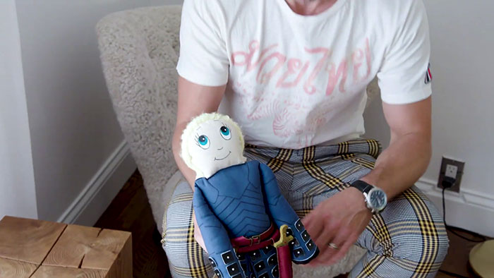 ‘Jaime Lannister’ Has A Lovely Doll Of Brienne Of Tarth At Home, And It’s As Sweet As It Sounds ‘Jaime Lannister’ Has A Lovely Doll Of Brienne Of Tarth At Home, And It’s As Sweet As It Sounds
