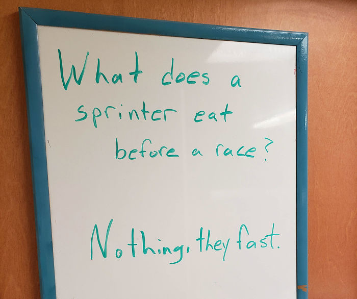 Guy Writes The Stupidest Jokes On A Board At Work Hoping Someone Will Stop Him One Day (24 Pics) Guy Writes The Stupidest Jokes On A Board At Work Hoping Someone Will Stop Him One Day (24 Pics)