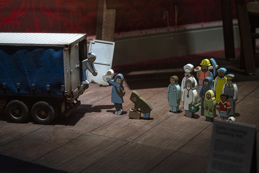 Banksy Opens A Dystopian Homeware Store No One Can Get Into, Following A Trademark Dispute Banksy Opens A Dystopian Homeware Store No One Can Get Into, Following A Trademark Dispute