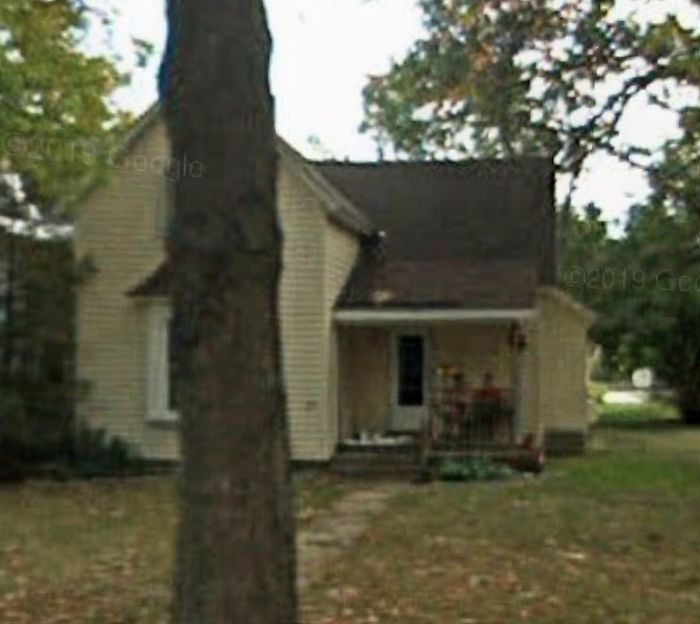 16 People Who Found Their Loved Ones On Google Street View And It Warmed Their Hearts 16 People Who Found Their Loved Ones On Google Street View And It Warmed Their Hearts