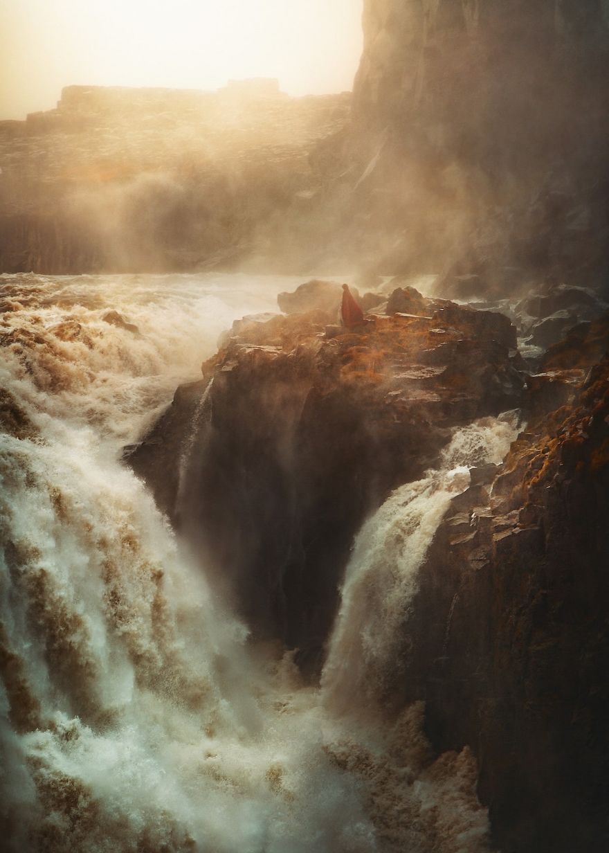 Traveling Couple Captures Ethereal Images In The Most Unspoiled Places Around The World (50 Pics) Traveling Couple Captures Ethereal Images In The Most Unspoiled Places Around The World (50 Pics)