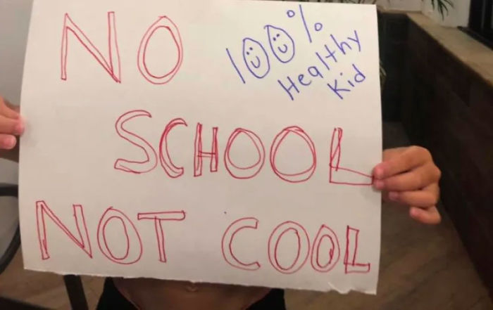 New York Bans Unvaccinated Children From Going To School And Their Anti-Vaxx Parents Are Furious New York Bans Unvaccinated Children From Going To School And Their Anti-Vaxx Parents Are Furious