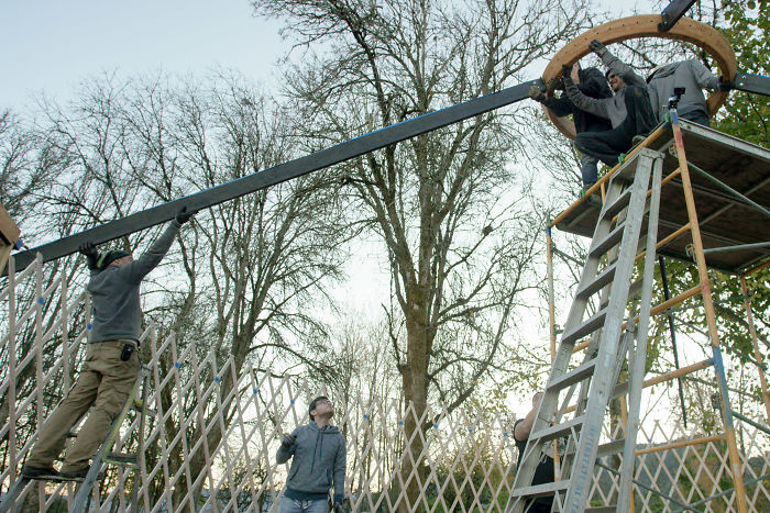 Couple Spends A Year Building Their Dream Yurt And It Looks Amazing Couple Spends A Year Building Their Dream Yurt And It Looks Amazing