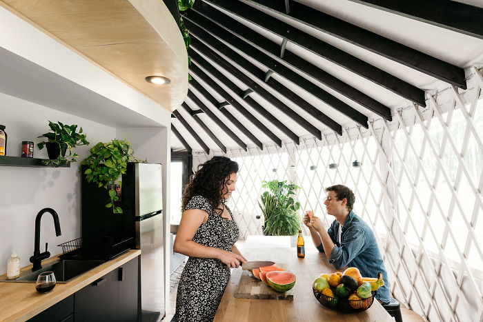 Couple Spends A Year Building Their Dream Yurt And It Looks Amazing Couple Spends A Year Building Their Dream Yurt And It Looks Amazing