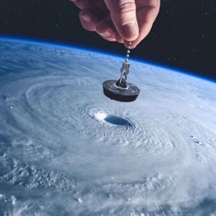 38 Collages Of Old, Vintage Photographs From The Past That Form Surreal Madness By Mohanad Shuraideh 38 Collages Of Old, Vintage Photographs From The Past That Form Surreal Madness By Mohanad Shuraideh