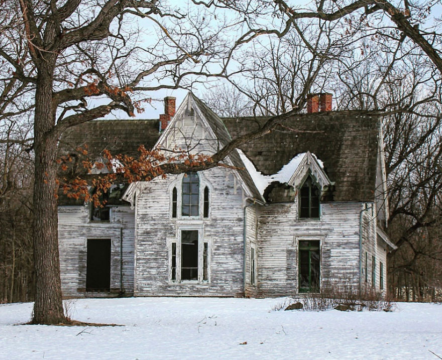 I Explore Abandoned Homes Throughout Rural Wisconsin I Explore Abandoned Homes Throughout Rural Wisconsin
