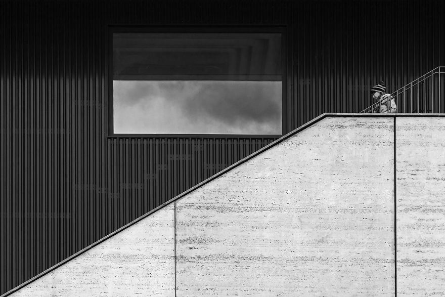 With My Black And White Photography I Try To Illustrate How Isolated We, As A Society, Have Become (20 Pics)