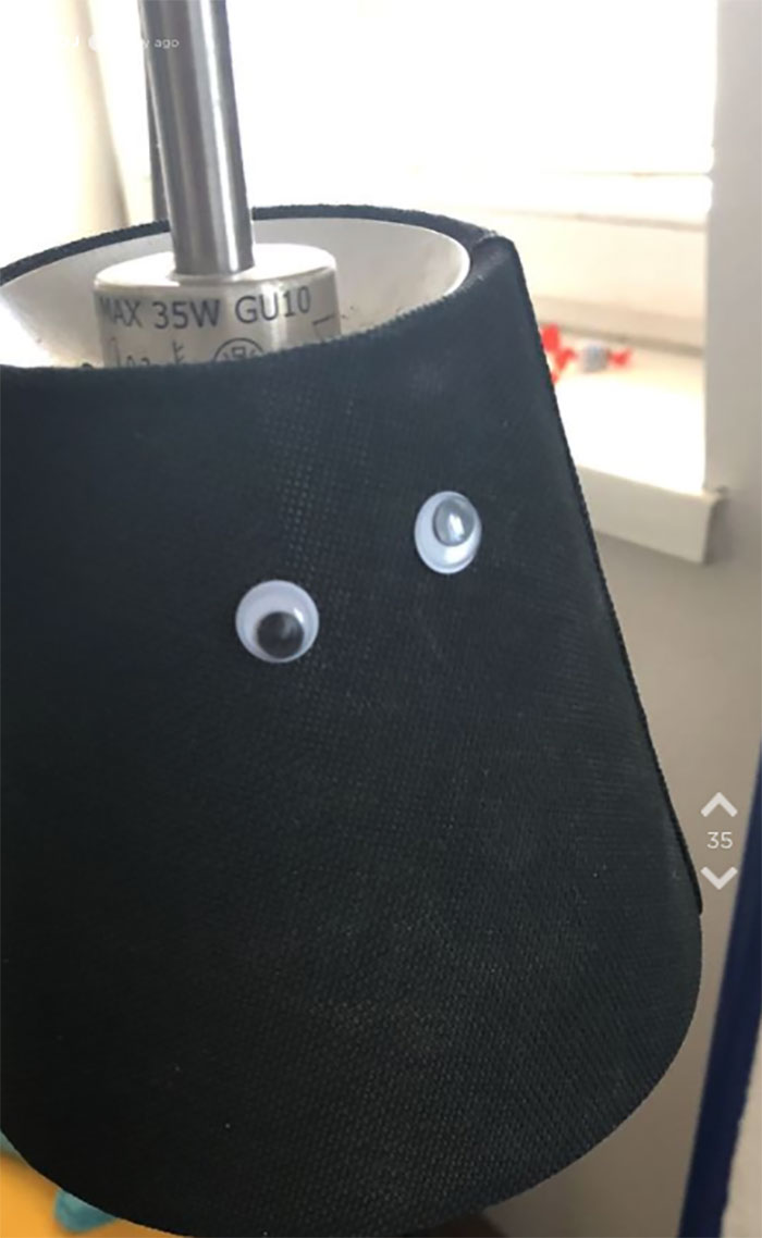 Girlfriend Orders 1K Googly Eyes, Spends 2 Hours Sticking Half Of Them On Everything In Her Boyfriend’s Apartment Girlfriend Orders 1K Googly Eyes, Spends 2 Hours Sticking Half Of Them On Everything In Her Boyfriend’s Apartment
