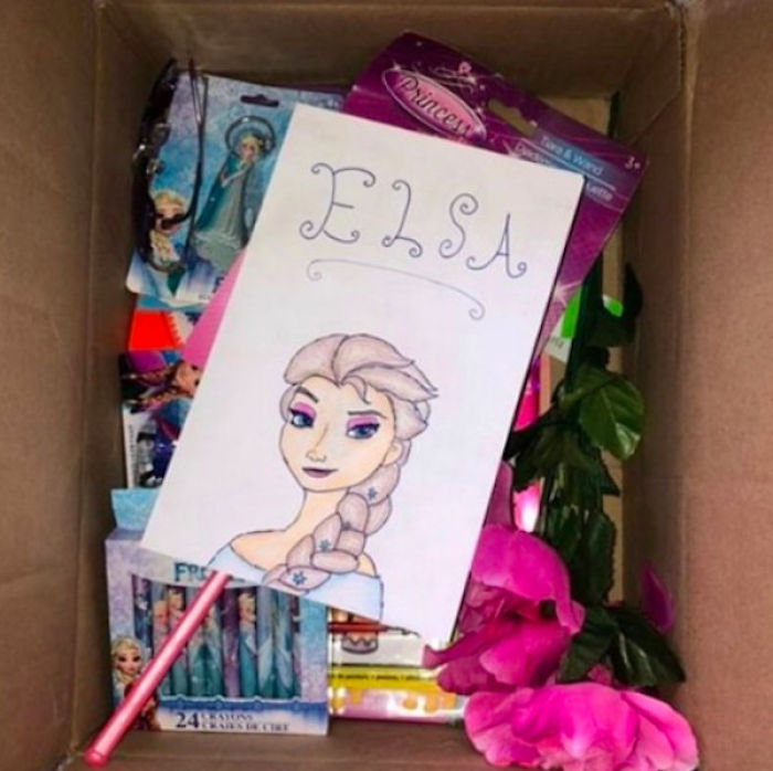 I Want To Cheer Up People With Life-Threatening Diseases So I Send Them Cheer Packages (19 Pics) I Want To Cheer Up People With Life-Threatening Diseases So I Send Them Cheer Packages (19 Pics)