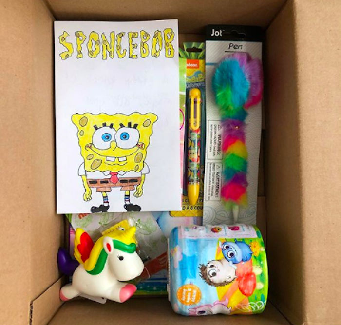 I Want To Cheer Up People With Life-Threatening Diseases So I Send Them Cheer Packages (19 Pics) I Want To Cheer Up People With Life-Threatening Diseases So I Send Them Cheer Packages (19 Pics)