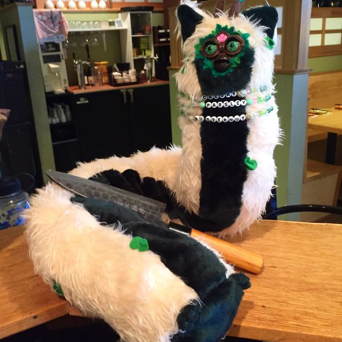 People Online Are Turning Their Furbies Into Centipedes And They Look Terrifying People Online Are Turning Their Furbies Into Centipedes And They Look Terrifying