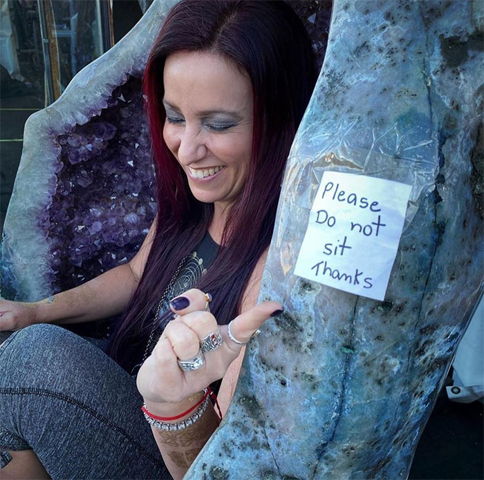 40 Examples Of People Who Are Total Jerks (New Pics)