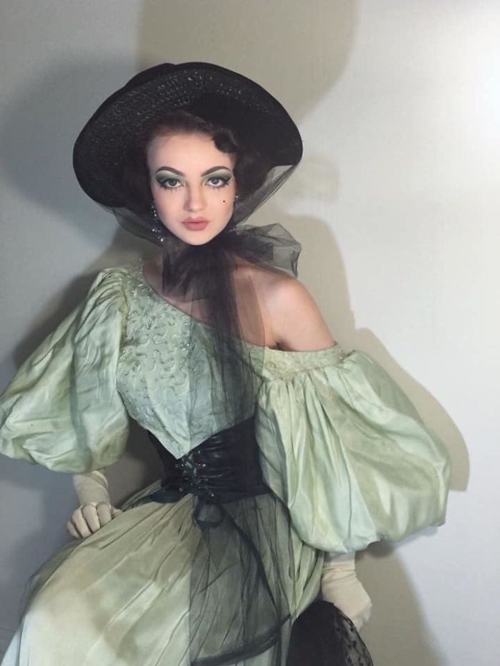 30 Times People Couldn’t Believe Their Luck In Thrift Stores, Flea Markets, And Garage Sales (New Pics) 30 Times People Couldn’t Believe Their Luck In Thrift Stores, Flea Markets, And Garage Sales (New Pics)