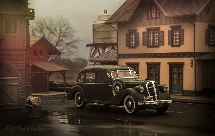 I Use Toy Cars Instead Of Real Ones To Create These Car Ads I Use Toy Cars Instead Of Real Ones To Create These Car Ads