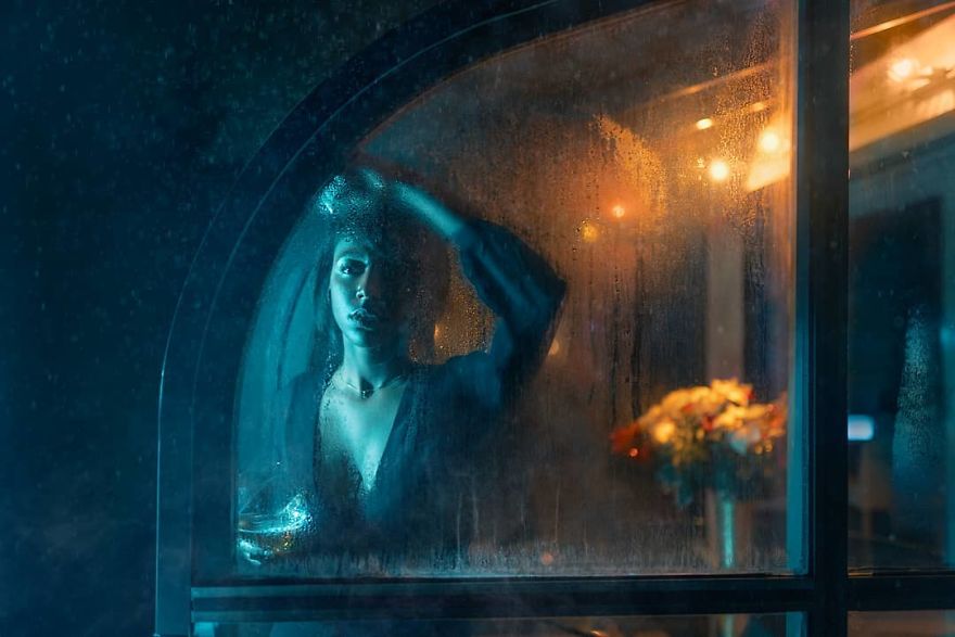 Photographer Captures Eerie Portraits That Look Like Horror Movie Posters (81 Pics) Photographer Captures Eerie Portraits That Look Like Horror Movie Posters (81 Pics)