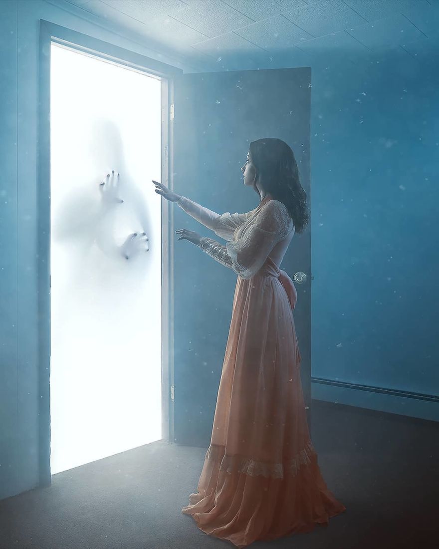 Photographer Captures Eerie Portraits That Look Like Horror Movie Posters (81 Pics) Photographer Captures Eerie Portraits That Look Like Horror Movie Posters (81 Pics)