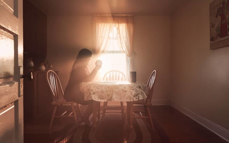 Photographer Captures Eerie Portraits That Look Like Horror Movie Posters (81 Pics) Photographer Captures Eerie Portraits That Look Like Horror Movie Posters (81 Pics)