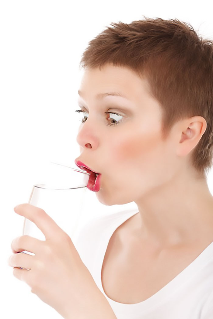 People Are Laughing At These Ridiculous Stock Images That Show Women Completely Unable To Drink Water People Are Laughing At These Ridiculous Stock Images That Show Women Completely Unable To Drink Water