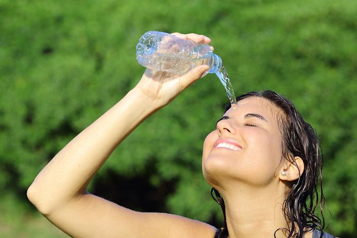 People Are Laughing At These Ridiculous Stock Images That Show Women Completely Unable To Drink Water People Are Laughing At These Ridiculous Stock Images That Show Women Completely Unable To Drink Water
