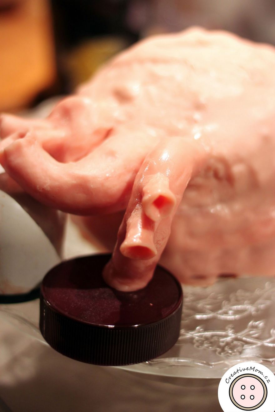 I Made This Valentine’s Day Realistic Human Heart Cake And Here’s How I Made This Valentine’s Day Realistic Human Heart Cake And Here’s How