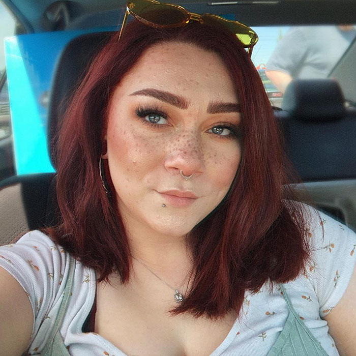 Man Sends This Woman An Unsolicited Pic, She Responds By Saying An App Sent It To The Police Man Sends This Woman An Unsolicited Pic, She Responds By Saying An App Sent It To The Police