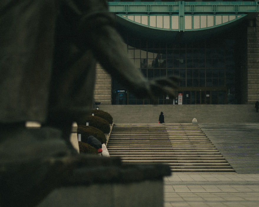 I Took These Photographs While On A Quick Outdoor Tour Of The War Memorial In Korea