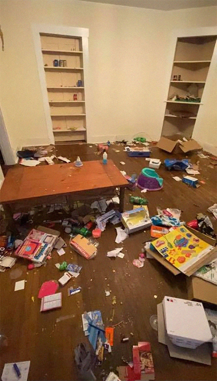 People Wonder Why Rents And Security Deposits Are So High, So This Landlord Shares Some Pics People Wonder Why Rents And Security Deposits Are So High, So This Landlord Shares Some Pics