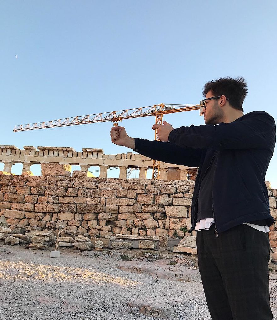 Here Are My 30 Best Optical Illusions That Were Made Without Any Editing Software