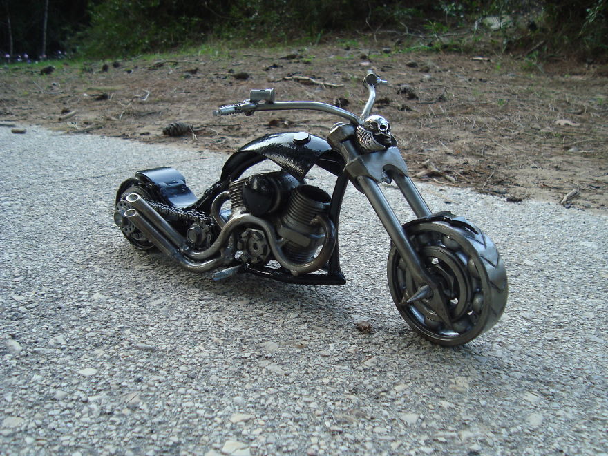 I Create Metal Sculptures From Things You Throw In The Garbage (10 Pics)