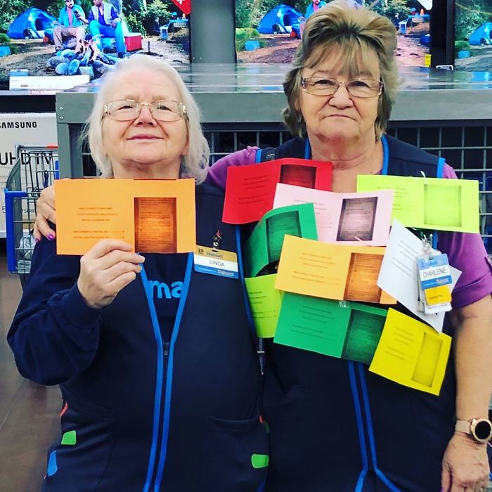 This Lady Works At Walmart, Poses With Its Products For Store’s Local FB Page And People Love Her Sense Of Humor This Lady Works At Walmart, Poses With Its Products For Store’s Local FB Page And People Love Her Sense Of Humor