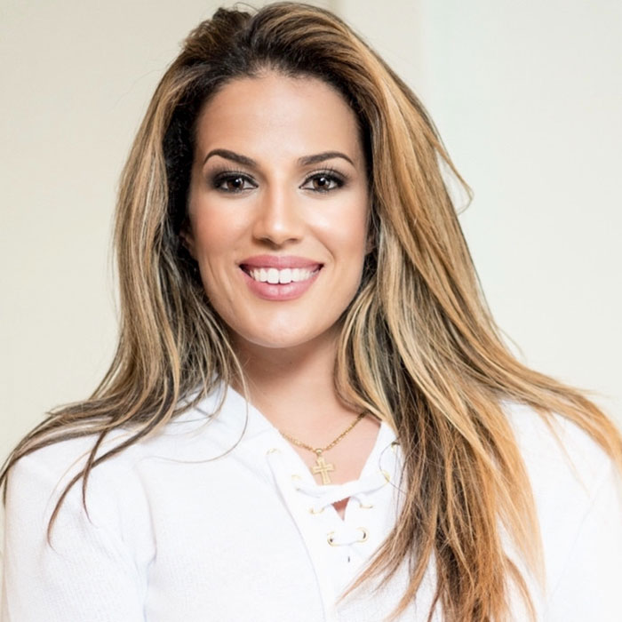 Woman Asks People If They Would Agree To 10% Pay Cut If They Could Work From Home, Here’s How They Responded Woman Asks People If They Would Agree To 10% Pay Cut If They Could Work From Home, Here’s How They Responded