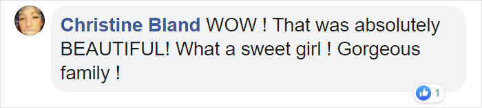 Man Interrupts A Family Photoshoot To Tell His Wife’s Daughter That He’s Adopting Her Man Interrupts A Family Photoshoot To Tell His Wife’s Daughter That He’s Adopting Her