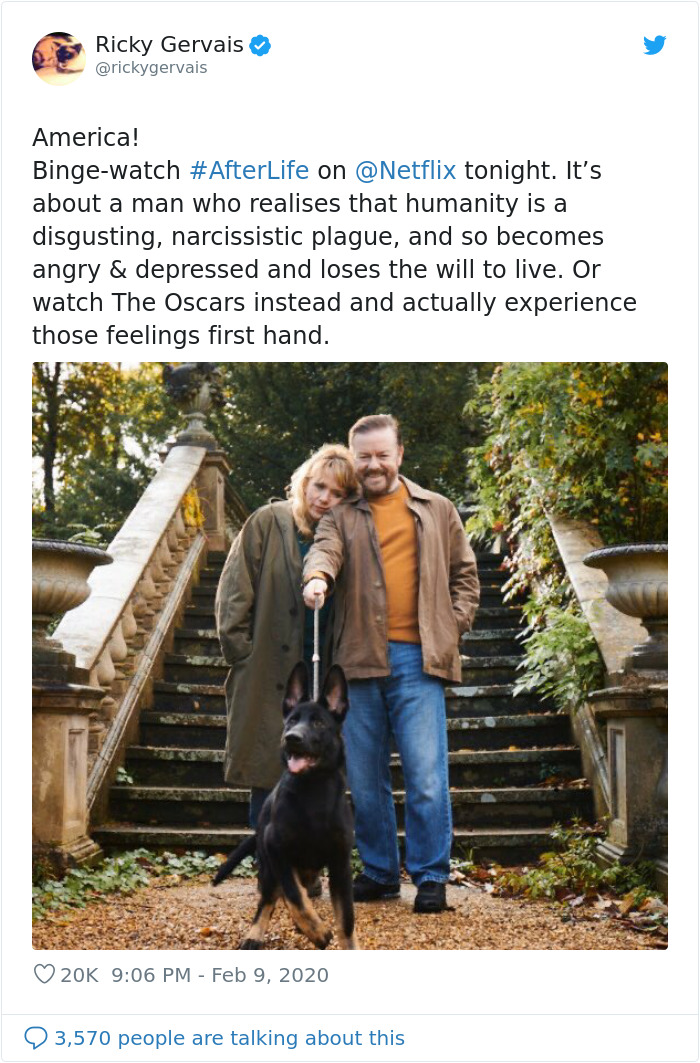 Someone Asks Ricky Gervais For His Opinion On The Oscars, The Comedian Doesn’t Hold Back And Roasts Celebs Once Again Someone Asks Ricky Gervais For His Opinion On The Oscars, The Comedian Doesn’t Hold Back And Roasts Celebs Once Again