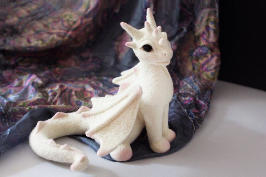 Ukrainian Artist Creates Felted Dragons To Make Your Home Cosy (15 Pics) Ukrainian Artist Creates Felted Dragons To Make Your Home Cosy (15 Pics)