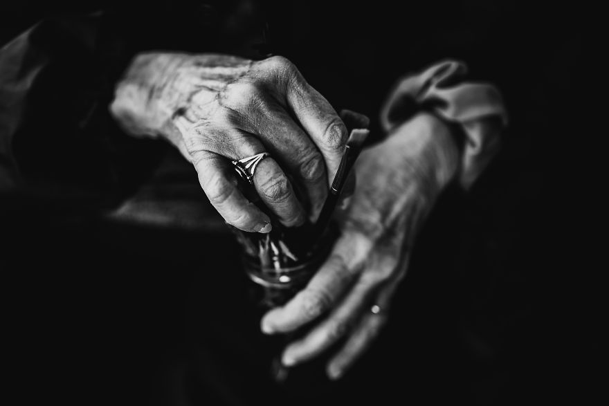 How Photography Helped Me Grieve How Photography Helped Me Grieve