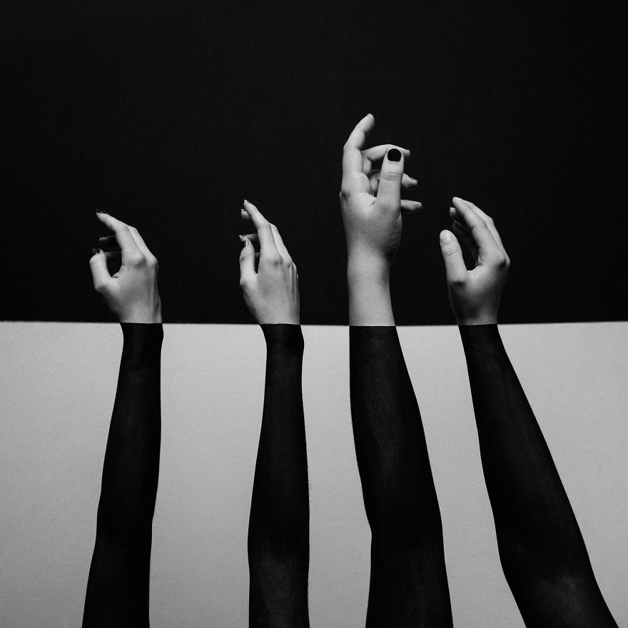 I Create An Abstract Illusion Using Only Black And White Bodypainting