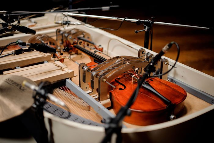 This Indie Rock Band Spent 3 Years Building An Incredible 20-Piece Hybrid Instrument To Be Played By 2 Guys This Indie Rock Band Spent 3 Years Building An Incredible 20-Piece Hybrid Instrument To Be Played By 2 Guys