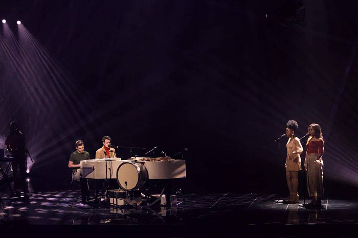 This Indie Rock Band Spent 3 Years Building An Incredible 20-Piece Hybrid Instrument To Be Played By 2 Guys This Indie Rock Band Spent 3 Years Building An Incredible 20-Piece Hybrid Instrument To Be Played By 2 Guys