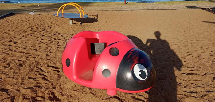 Kids Don’t Want To Go On A Family Trip, So Their Parents Take Their Modem Instead Kids Don’t Want To Go On A Family Trip, So Their Parents Take Their Modem Instead