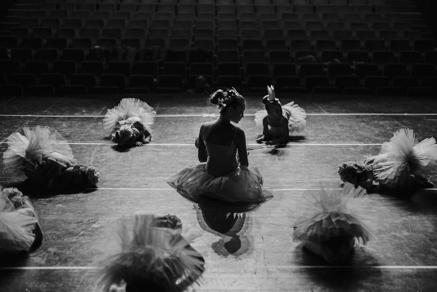 I Capture The Art Of Slow-Life Full Of Deep And Emotional Connections  You Miss When You Live In A Hurry