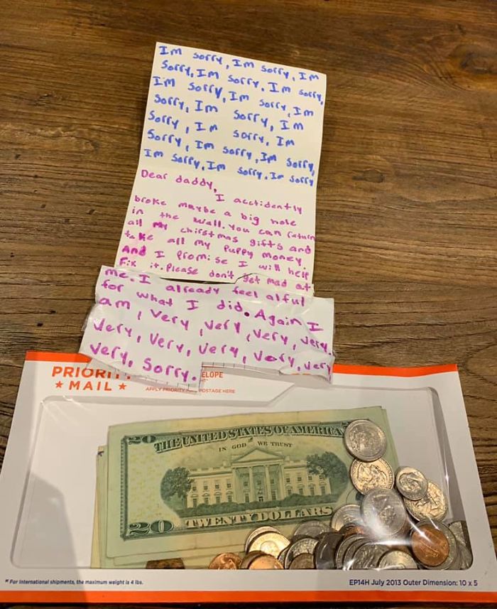 Parents Are Loving This Mom’s Concept On Punishing Her Daughter For Putting A Hole In The Wall Parents Are Loving This Mom’s Concept On Punishing Her Daughter For Putting A Hole In The Wall