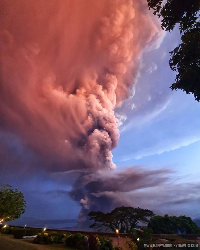 30 Photos That Show The Terrifying Power Of The Taal Volcano Which Just Erupted In The Philippines