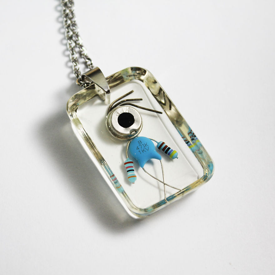 I Turned Electronic Components Into Adoptable Tiny Robots