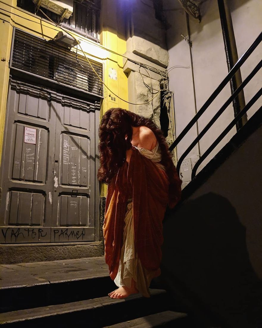 Artist Puts People From Classical Paintings Into The Modern World, And The Result Is Surprisingly Fitting (42 New Pics) Artist Puts People From Classical Paintings Into The Modern World, And The Result Is Surprisingly Fitting (42 New Pics)