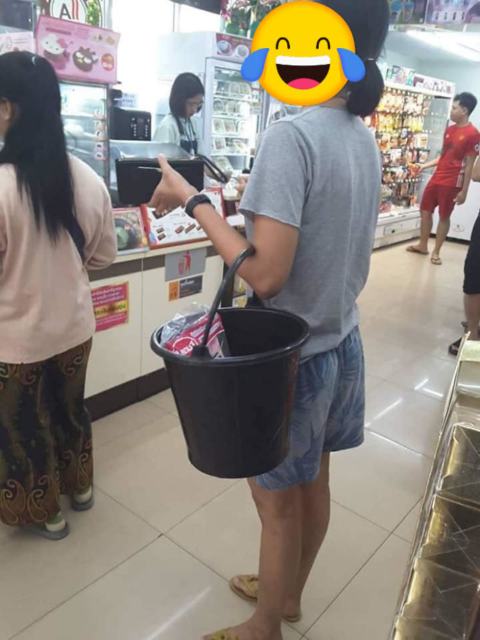 As Thailand Is Banning Plastic Bags, These 30 People Have Come Up With Awesome And Unusual Alternatives As Thailand Is Banning Plastic Bags, These 30 People Have Come Up With Awesome And Unusual Alternatives